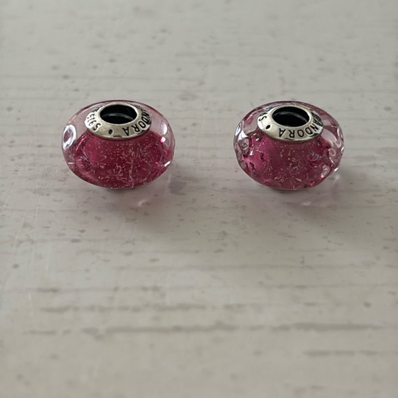 Pandora charms - Picture 1 of 2